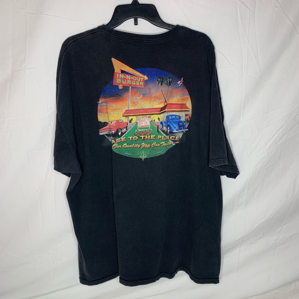 In-N-Out Burger men’s XXL short sleeve T-shirt